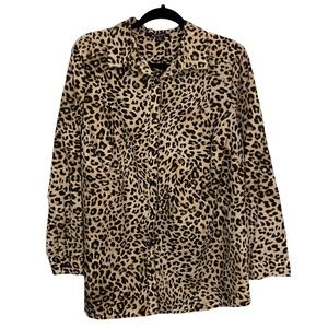 COPY - Roamans Leopard Print Collared Button Down blouse, size 16w